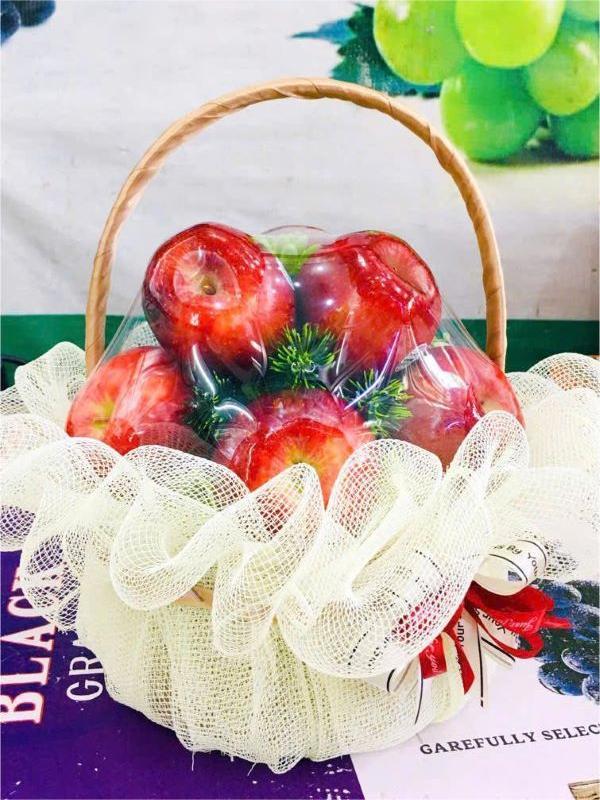 Giá giỏ hoa quả