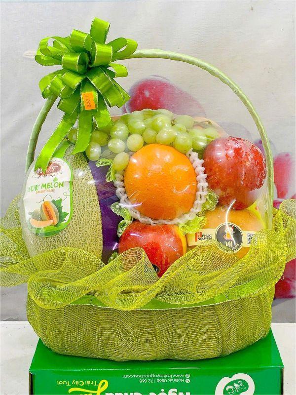 Giỏ hoa quả tặng