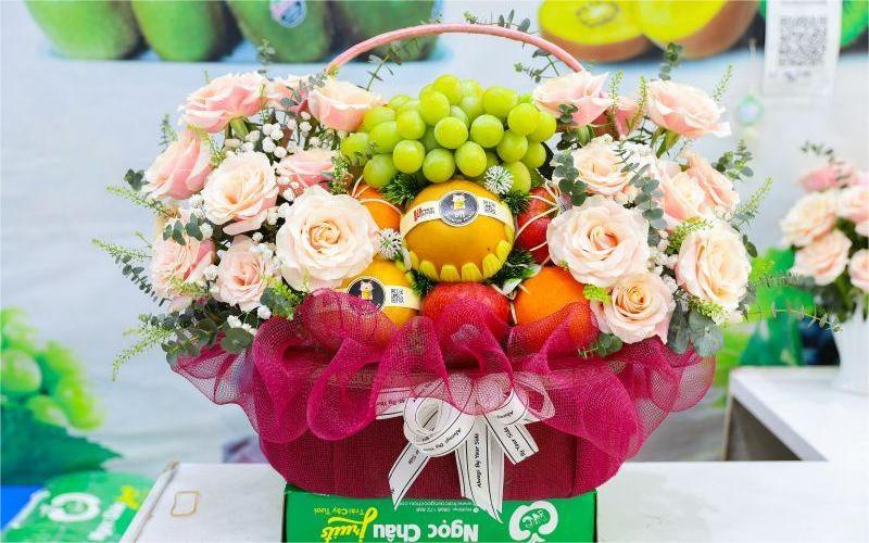giỏ hoa quả nhập khẩu đẹp