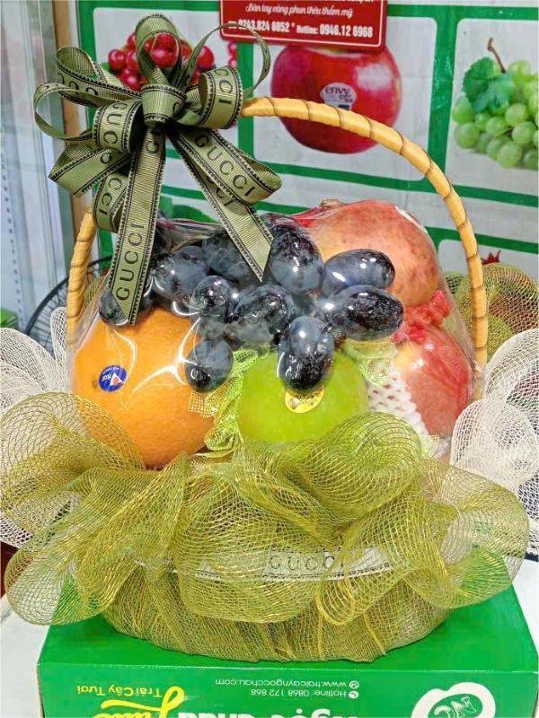 Giỏ hoa quả 200k