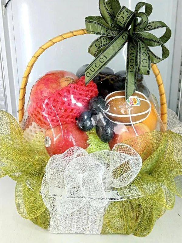 Giỏ hoa quả 200k