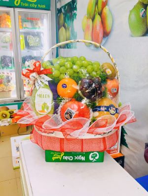 Giỏ hoa quả tết