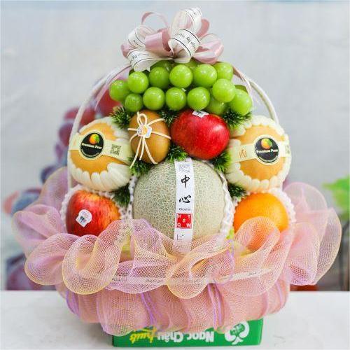 Mua giỏ hoa quả làm quà